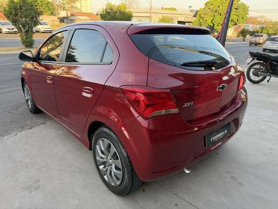 CHEVROLET-ONIX-2021