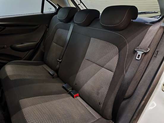 CHEVROLET-ONIX-2019