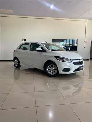 CHEVROLET-ONIX-2019
