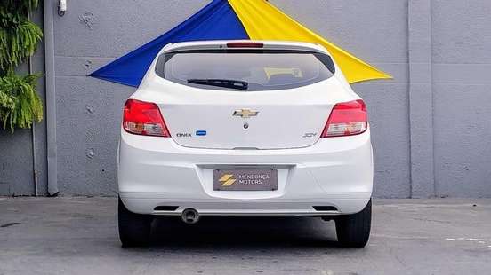 CHEVROLET-ONIX-1.0 MPFI JOY 8V FLEX 4P MANUAL CHEVROLET-ONIX-2018