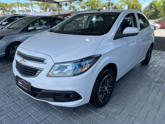 CHEVROLET-ONIX-1.0 MPFI LOLLAPALOOZA 8V FLEX 4P MANUAL CHEVROLET-ONIX-2014