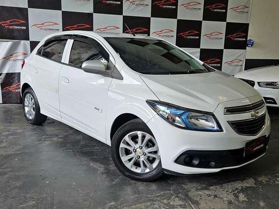 CHEVROLET-ONIX-2014