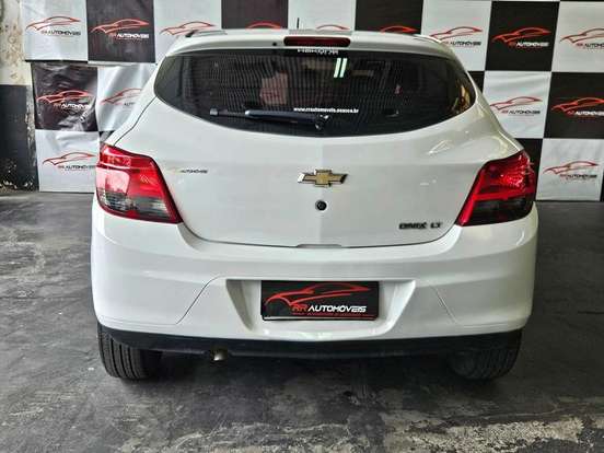 CHEVROLET-ONIX-1.0 MPFI LOLLAPALOOZA 8V FLEX 4P MANUAL CHEVROLET-ONIX-2014