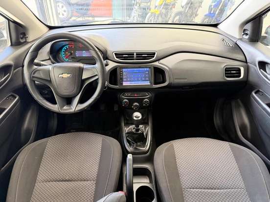 CHEVROLET-ONIX-2016