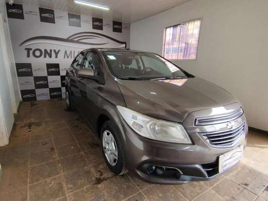CHEVROLET-ONIX-1.0 MPFI LT 8V FLEX 4P MANUAL CHEVROLET-ONIX-2014