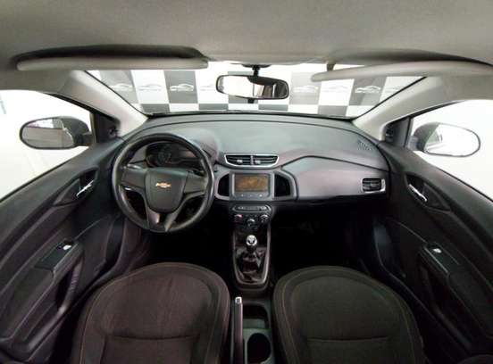 CHEVROLET-ONIX-2014