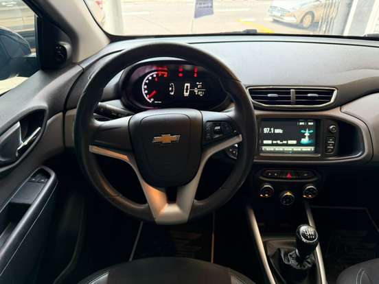 CHEVROLET-ONIX-2018