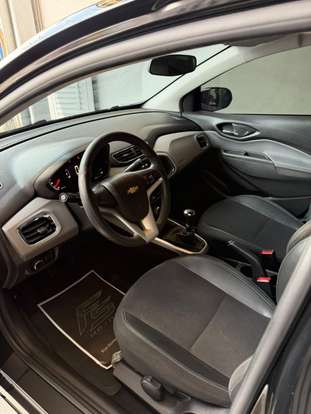 CHEVROLET-ONIX-2018