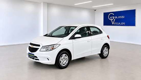 CHEVROLET-ONIX-2013