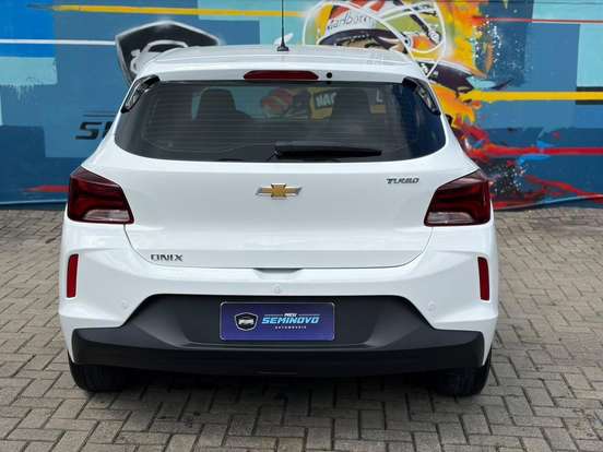 CHEVROLET-ONIX-2020