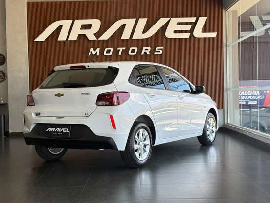 CHEVROLET-ONIX-2022