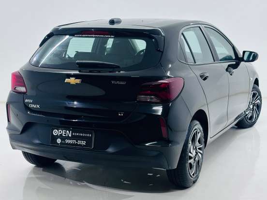 CHEVROLET-ONIX-1.0 TURBO FLEX LT AUTOMÁTICO CHEVROLET-ONIX-2024