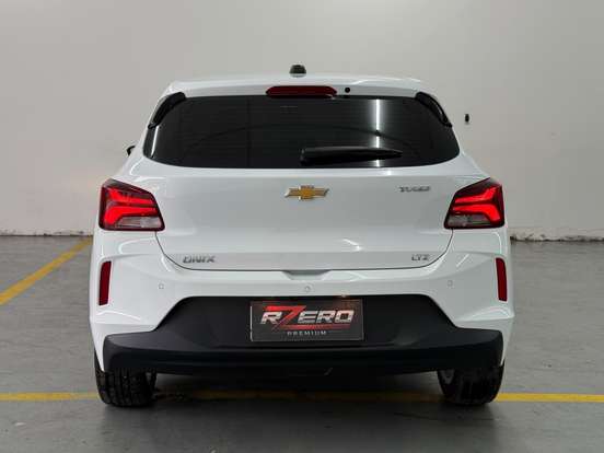 CHEVROLET-ONIX-1.0 TURBO FLEX LTZ AUTOMÁTICO CHEVROLET-ONIX-2024