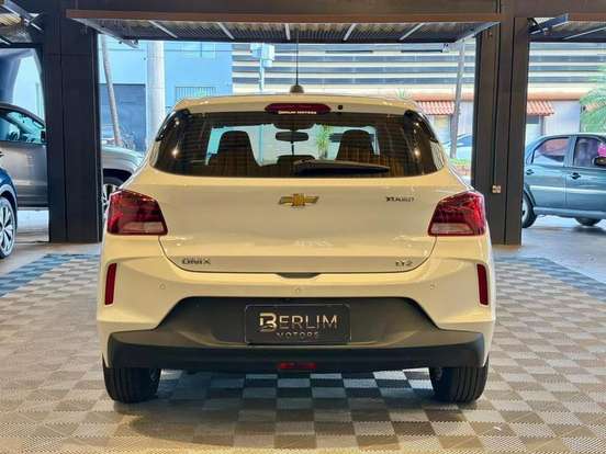 CHEVROLET-ONIX-2019