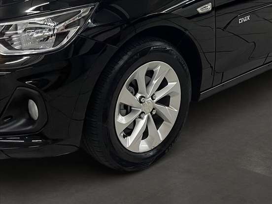 CHEVROLET-ONIX-2022
