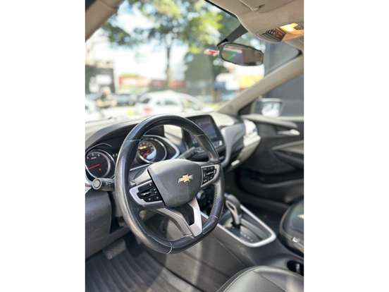 CHEVROLET-ONIX-2020