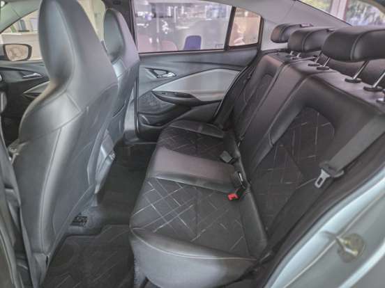 CHEVROLET-ONIX-2020