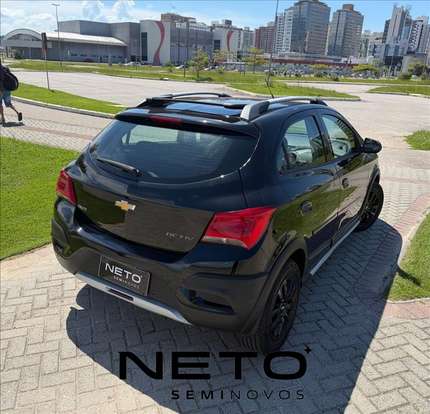 CHEVROLET-ONIX-1.4 MPFI ACTIV 8V FLEX 4P AUTOMÁTICO CHEVROLET-ONIX-2018