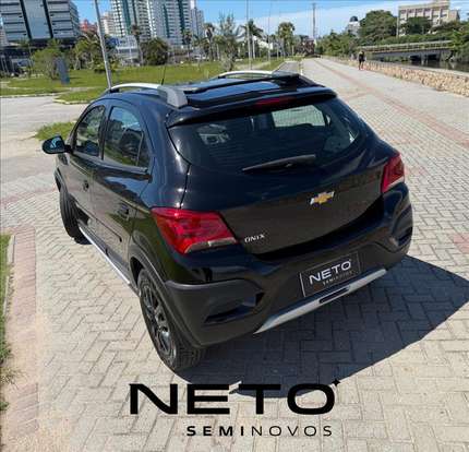 CHEVROLET-ONIX-1.4 MPFI ACTIV 8V FLEX 4P AUTOMÁTICO CHEVROLET-ONIX-2018