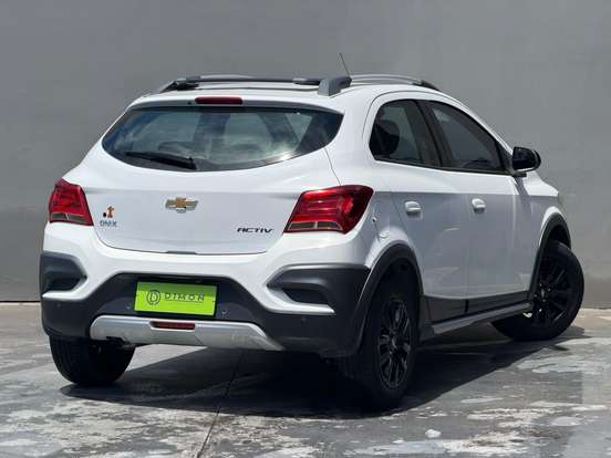 CHEVROLET-ONIX-1.4 MPFI ACTIV 8V FLEX 4P AUTOMÁTICO CHEVROLET-ONIX-2019