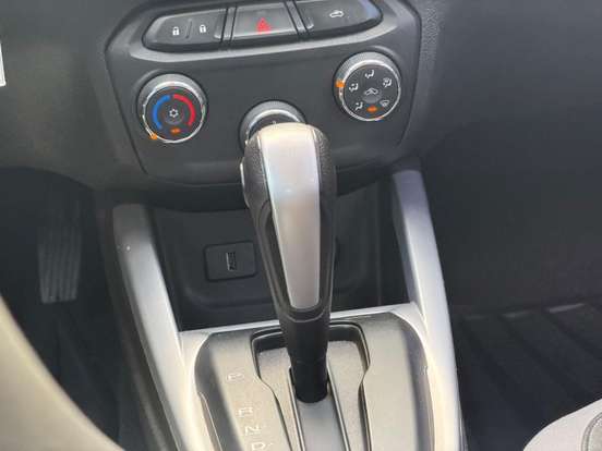 CHEVROLET-ONIX-1.4 MPFI ACTIV 8V FLEX 4P AUTOMÁTICO CHEVROLET-ONIX-2019