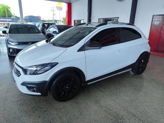 CHEVROLET ONIX 1.4 MPFI ACTIV 8V FLEX 4P MANUAL