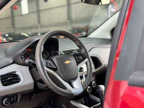 CHEVROLET-ONIX-1.4 MPFI LT 8V FLEX 4P AUTOMÁTICO CHEVROLET-ONIX-2018
