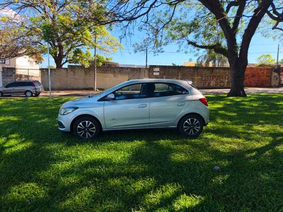 CHEVROLET-ONIX-1.4 MPFI LT 8V FLEX 4P MANUAL CHEVROLET-ONIX-2013