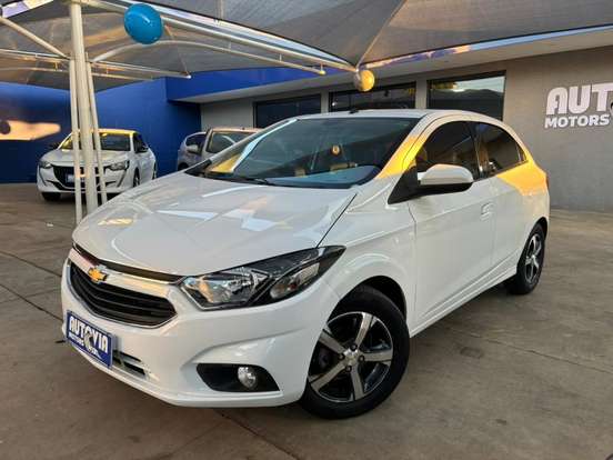 CHEVROLET-ONIX-2018