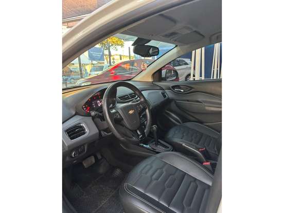 CHEVROLET-ONIX-2018