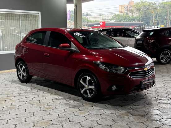 CHEVROLET-ONIX-2018