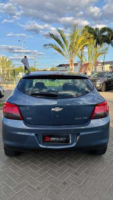 CHEVROLET-ONIX-1.4 MPFI LTZ 8V FLEX 4P AUTOMÁTICO CHEVROLET-ONIX-2013