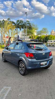 CHEVROLET-ONIX-2013