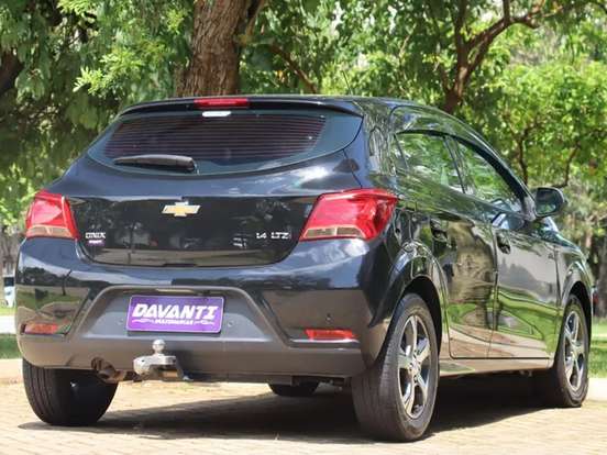 CHEVROLET-ONIX-1.4 MPFI LTZ 8V FLEX 4P MANUAL CHEVROLET-ONIX-2018