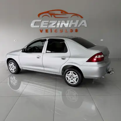 CHEVROLET-PRISMA-2012