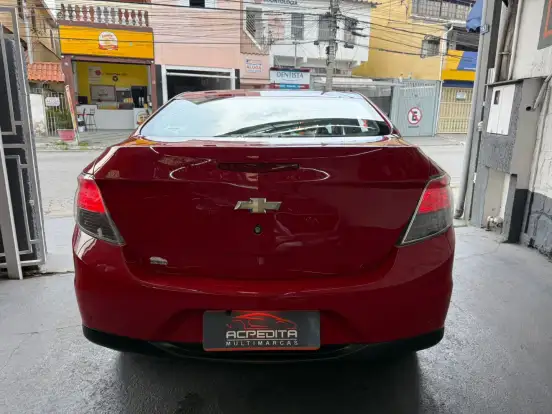 CHEVROLET-PRISMA-2013