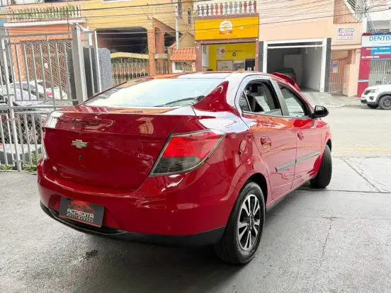 CHEVROLET-PRISMA-2013