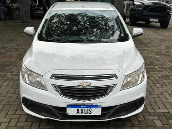 CHEVROLET-PRISMA-2014