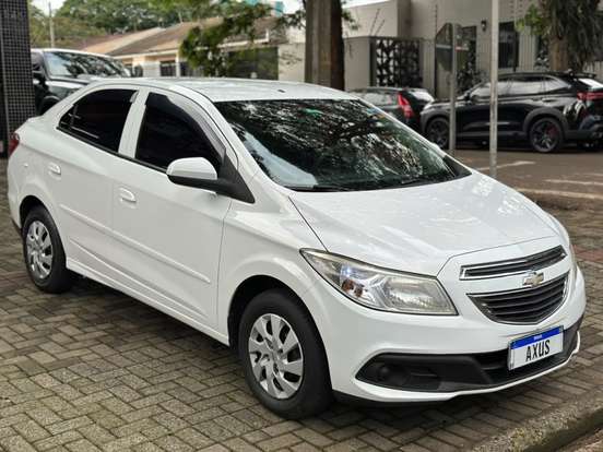 CHEVROLET-PRISMA-2014