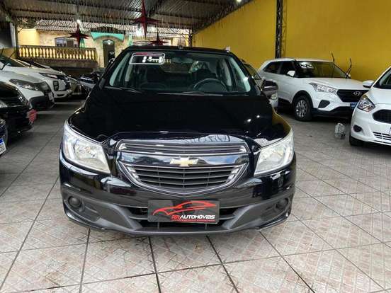 CHEVROLET-PRISMA-2013