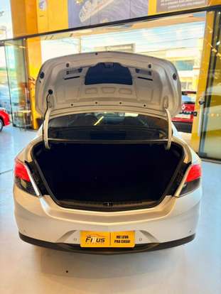 CHEVROLET-PRISMA-2015