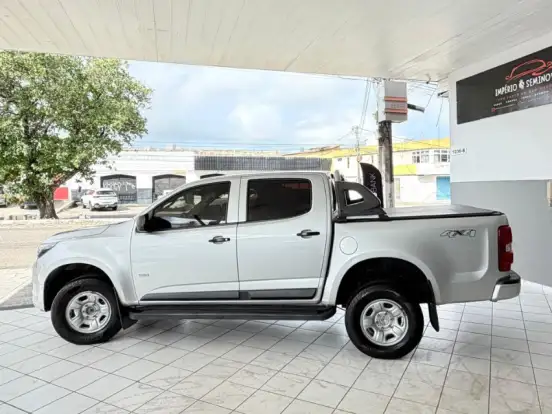 CHEVROLET-S10-2.8 LS 4X4 CD 16V TURBO DIESEL 4P MANUAL CHEVROLET-S10-2019