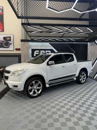 CHEVROLET-S10-2.5 LTZ 4X2 CD 16V FLEX 4P MANUAL CHEVROLET-S10-2015