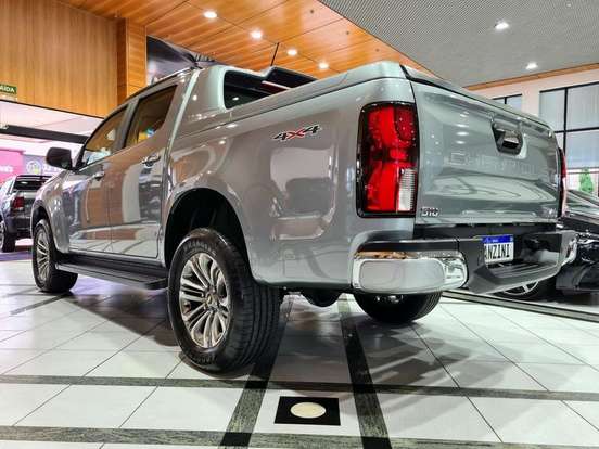 CHEVROLET-S10-2.8 16V TURBO DIESEL HIGH COUNTRY CD 4X4 AUTOMÁTICO CHEVROLET-S10-2026
