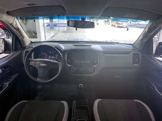 CHEVROLET-S10-2.8 16V TURBO DIESEL LS CD 4X4 MANUAL CHEVROLET-S10-2021