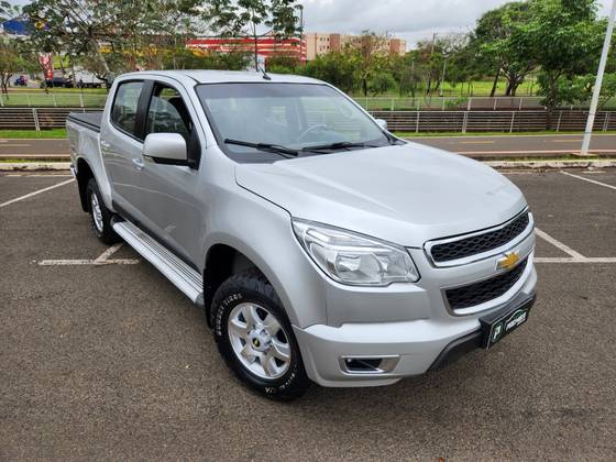 CHEVROLET S10 2.8 LT 4X2 CD 16V TURBO DIESEL 4P MANUAL