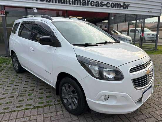 CHEVROLET-SPIN-2016