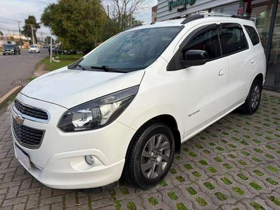 CHEVROLET-SPIN-2016
