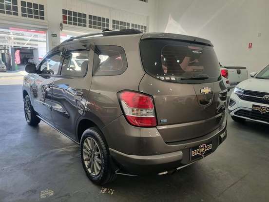 CHEVROLET-SPIN-2014
