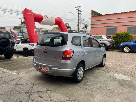 CHEVROLET-SPIN-2012